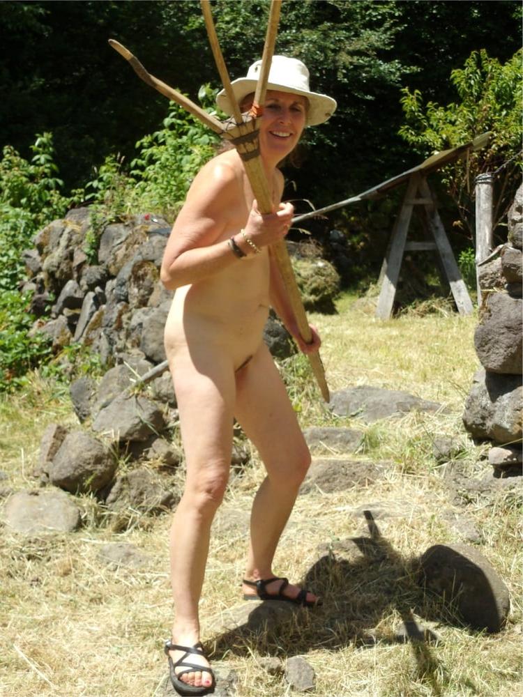22P Naked fieldwork