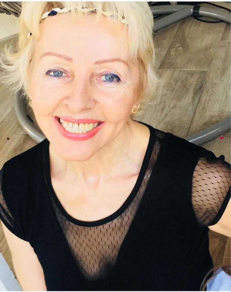 25P GILF BIKINI