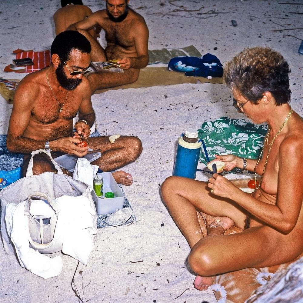 25P Vintage Nudists 24