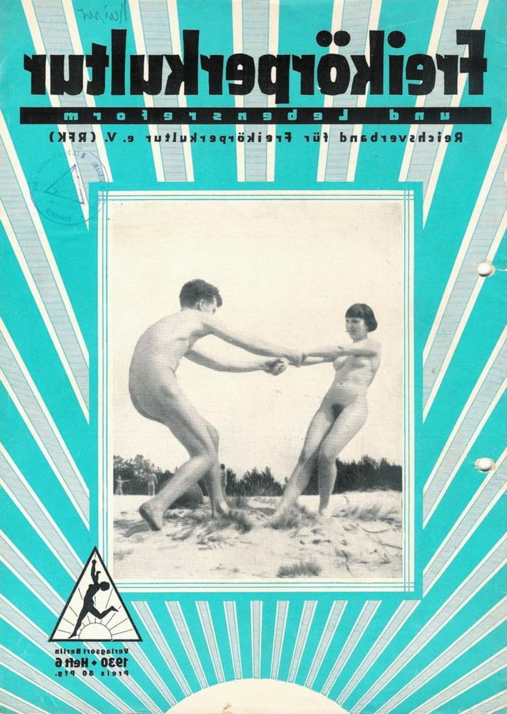 25P Vintage Nudists 24