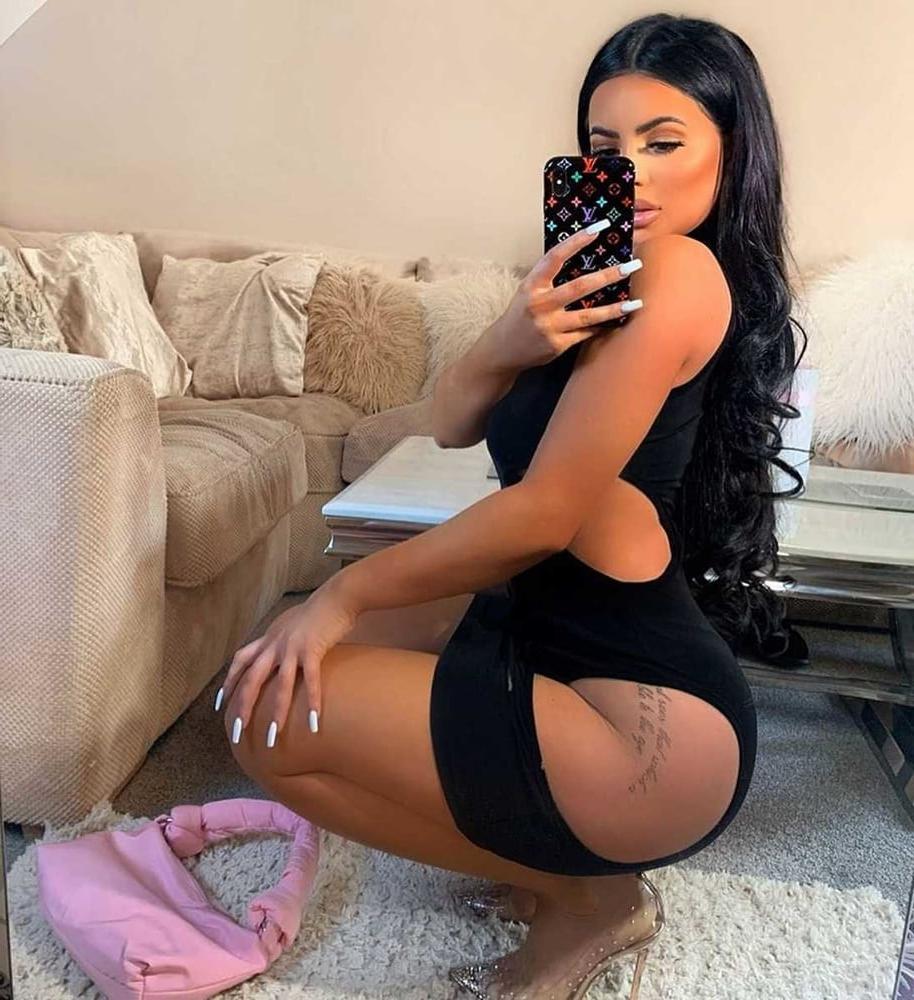 25P From MILF to GILF with Matures in between 271