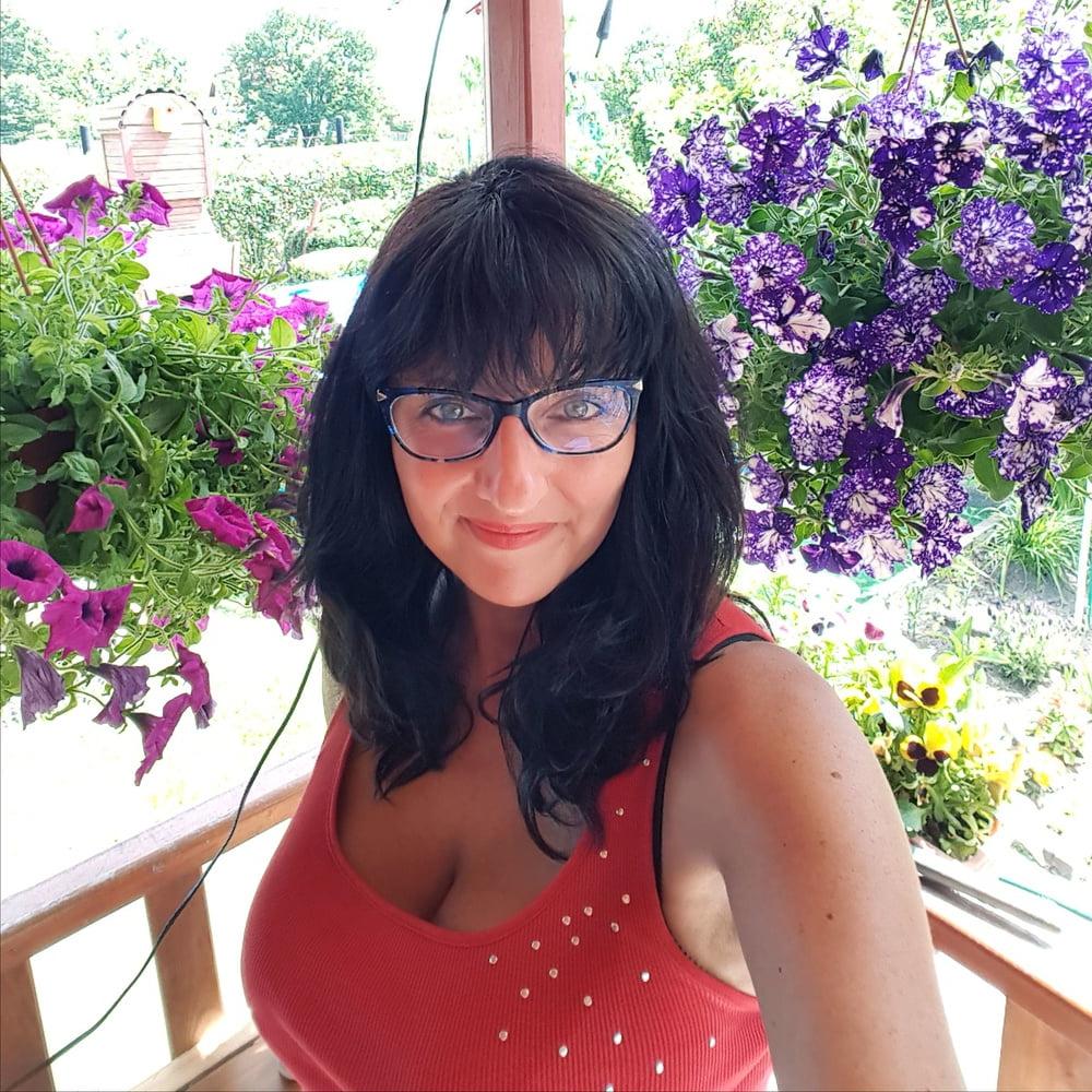 11P Polish Milf Elzbieta
