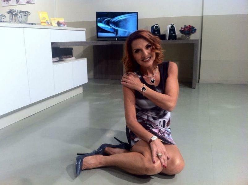 25P Italian TV Mature Patrizia Rossetti