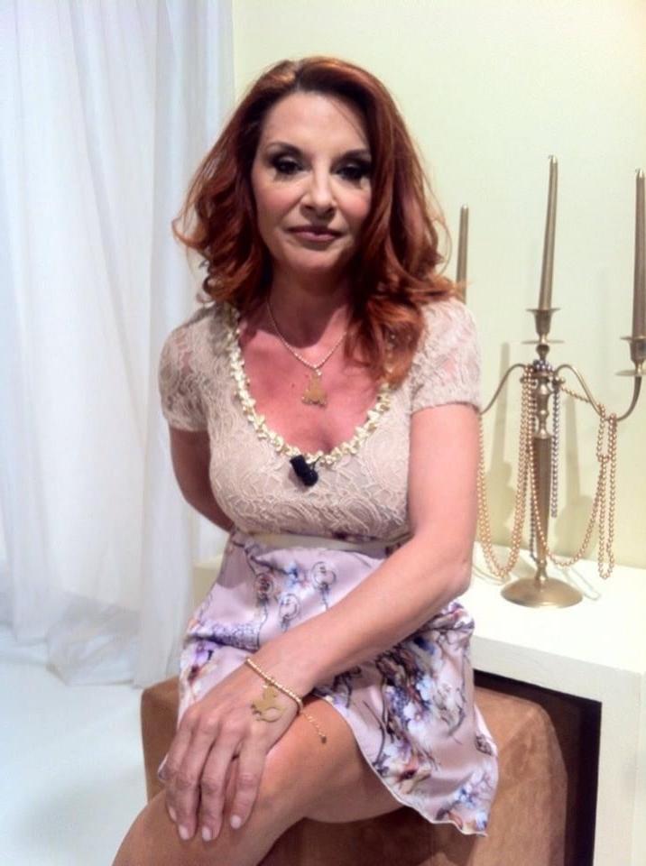 25P Italian TV Mature Patrizia Rossetti