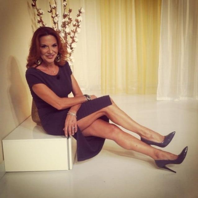 25P Italian TV Mature Patrizia Rossetti