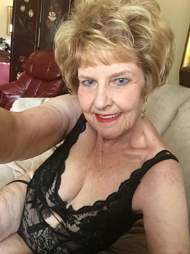 25P Mother in laws mix