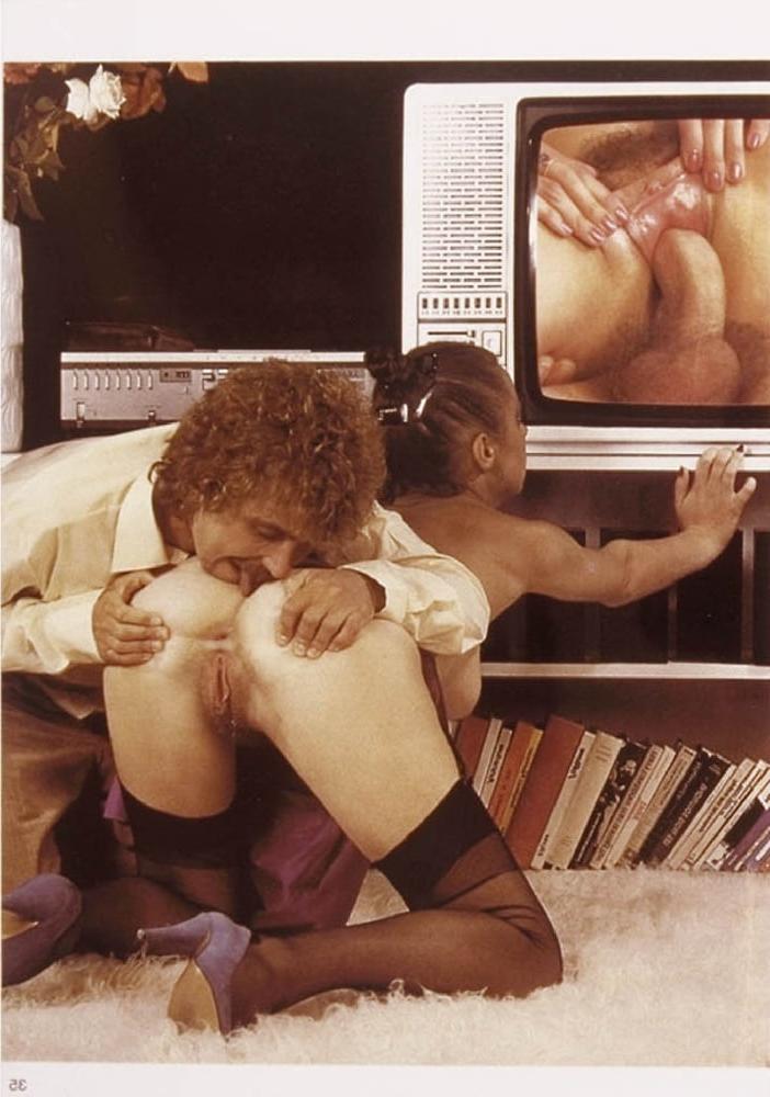 25P Vintage Retro Porno - Private Magazine - 053