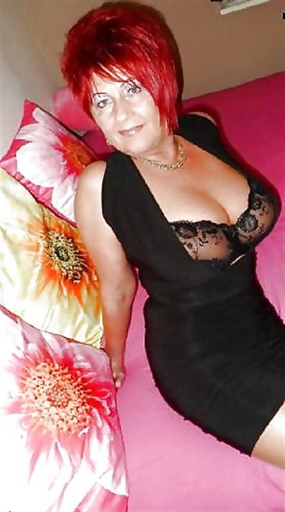 25P From MILF to GILF with Matures in between 290