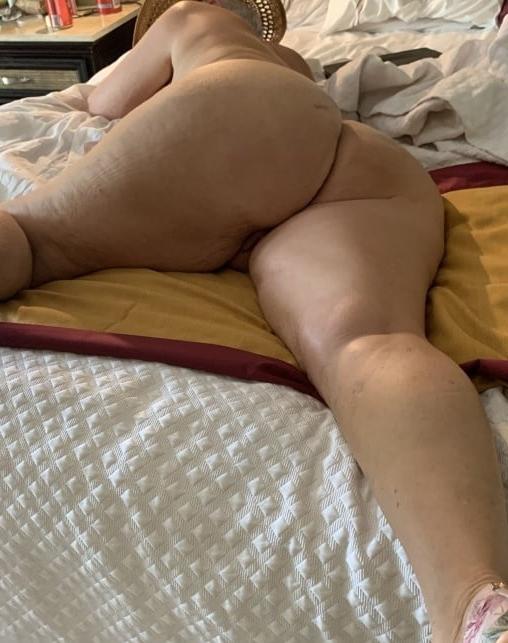 25P Sexy mature ,curvy, and bbw asses 3