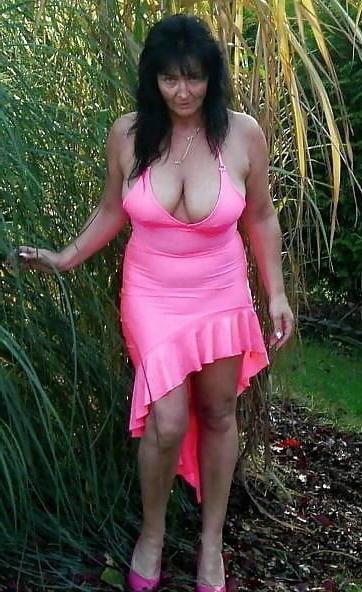 25P MATURES DRESSED LIKE SLUTS 38