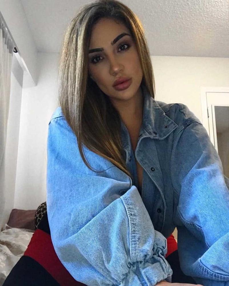 25P From MILF to GILF with Matures in between 264