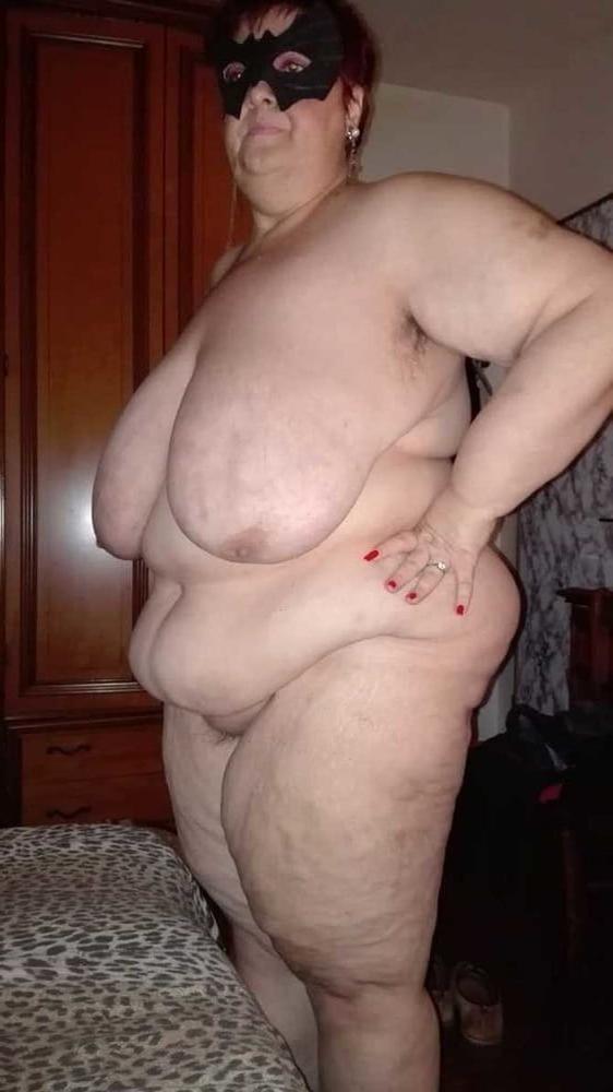 25P From MILF to GILF with Matures in between 264