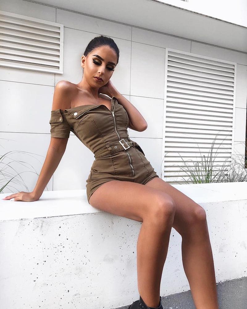 25P Monia - Hot Brunette - Italian Babe - Nice Tits, Ass &amp; Legs