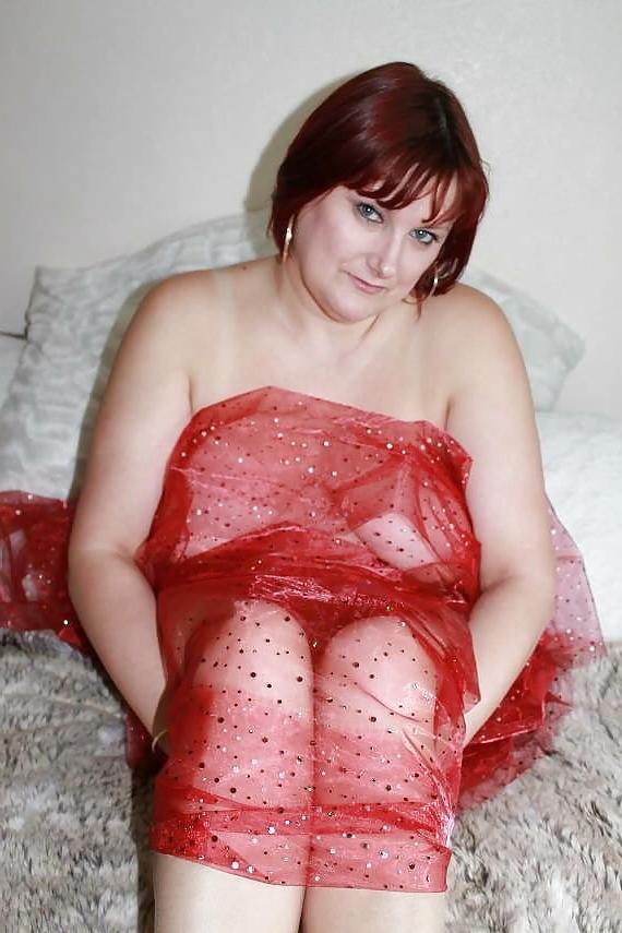 19P Mature Julia is Gogeous..