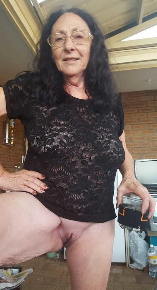 25P From MILF to GILF with Matures in between 263