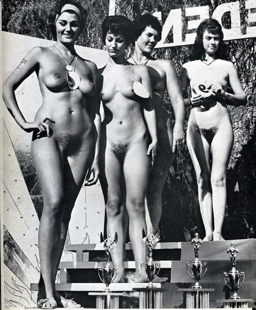 25P Vintage Nudists 27