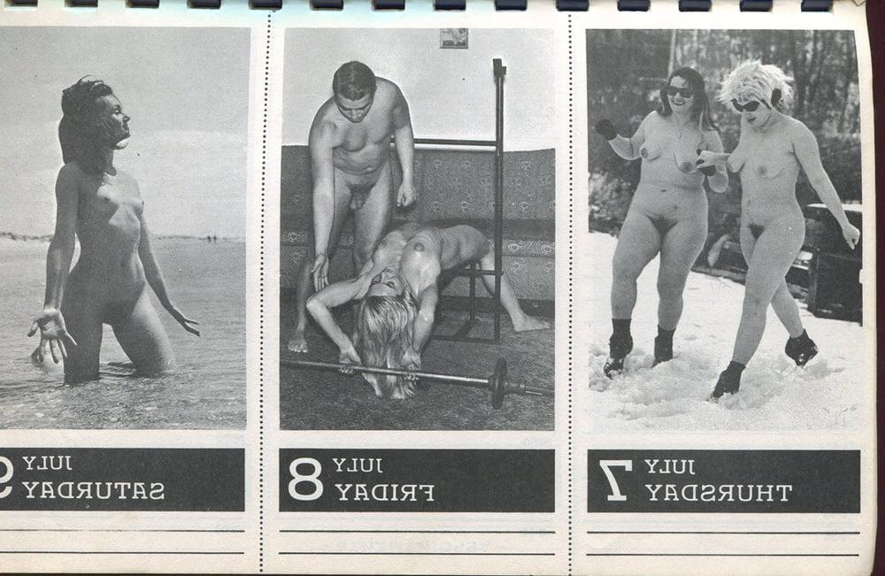 25P Vintage Nudists 27