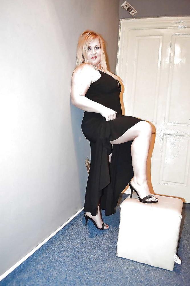 25P From MILF to GILF with Matures in between 285