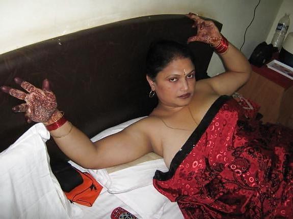 25P ANAMIKHA'S PICS