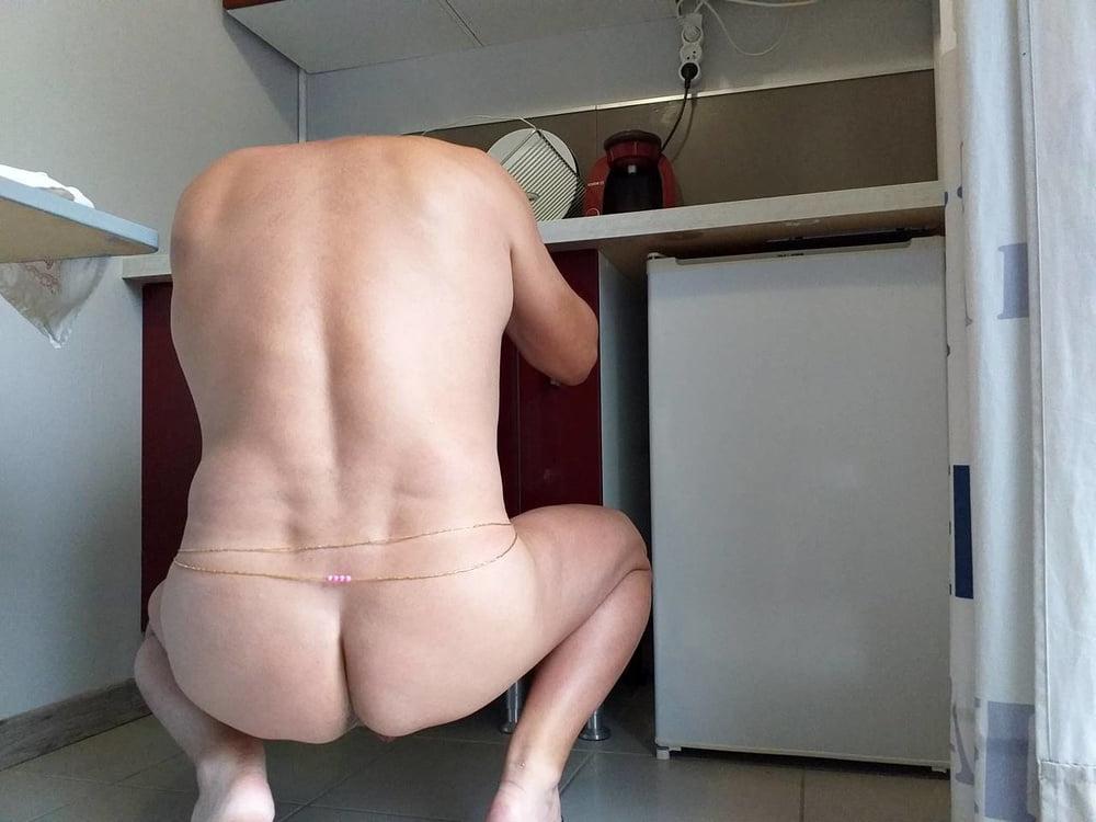 10P nat092 la pute en cuisine