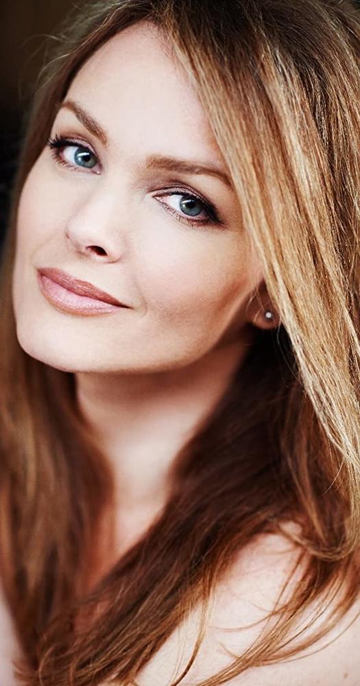 25P Celebrity Hot 250 - #140 Dina Meyer