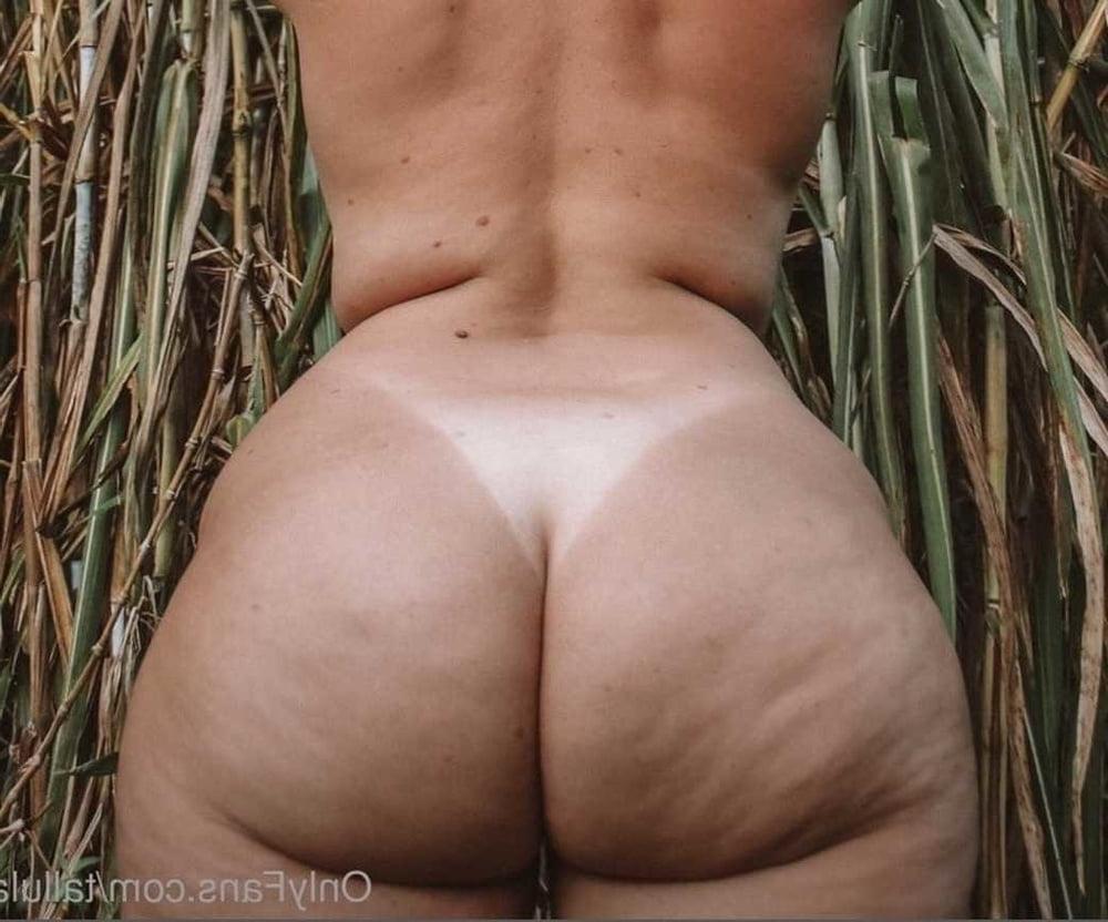 25P From MILF to GILF with Matures in between 268