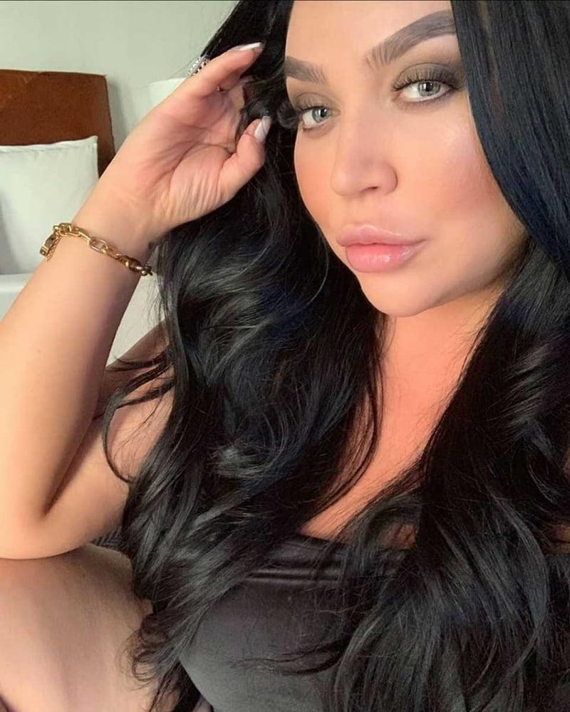 25P From MILF to GILF with Matures in between 268
