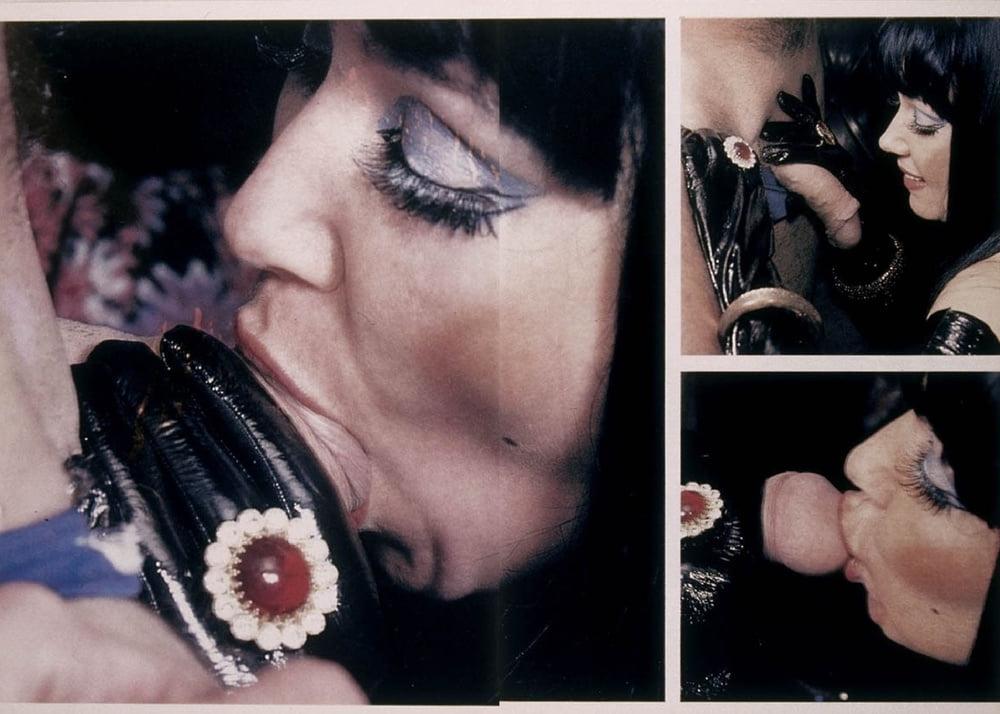 25P Vintage Retro Porno - Private Magazine - 044