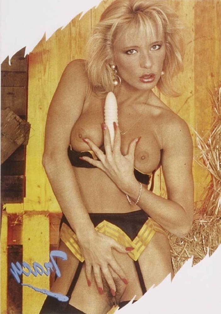 25P Vintage Retro Porno - Private Magazine - 107