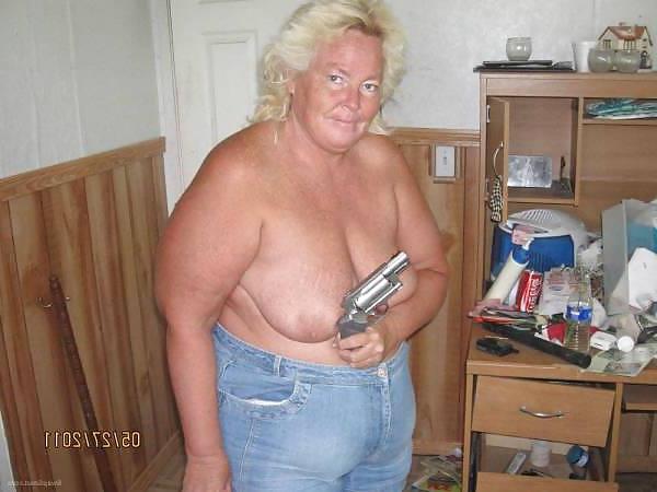 16P Mature-BBW-Ladies 132