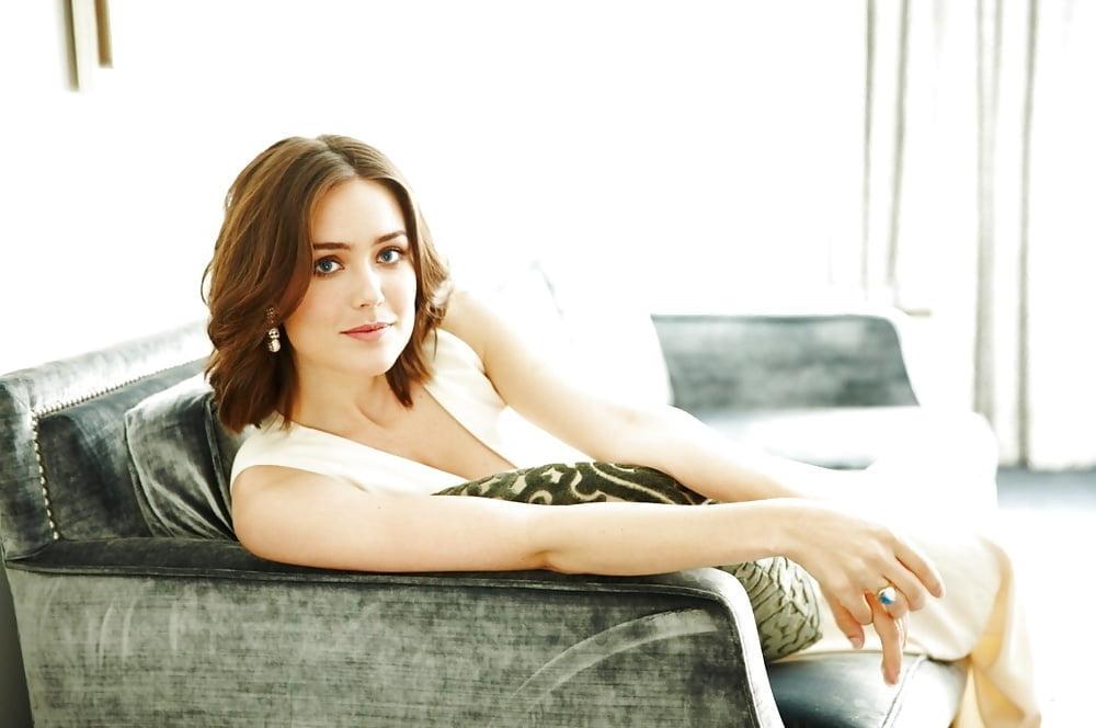 25P Celebrity Hot 250 - #138 Megan Boone