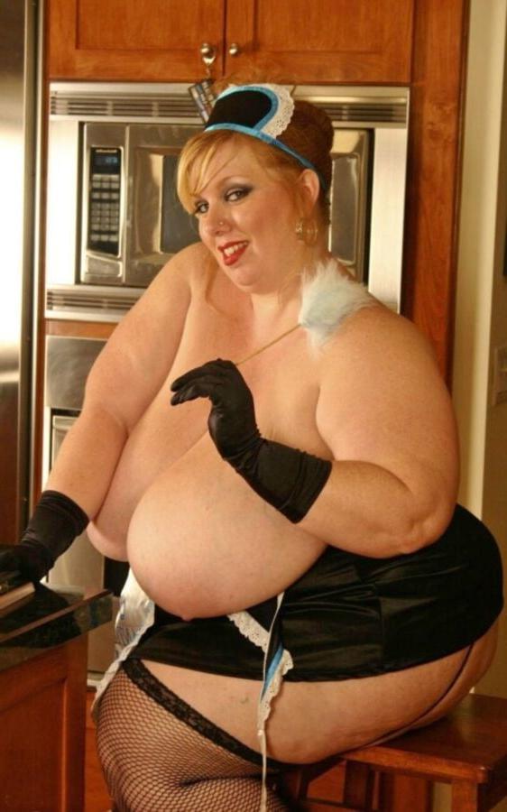 25P BBW &amp; Plumper Maids 3
