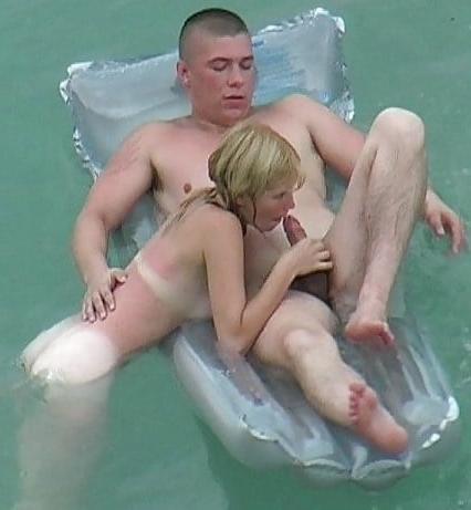 25P At the Beach &amp; By the Pool 9