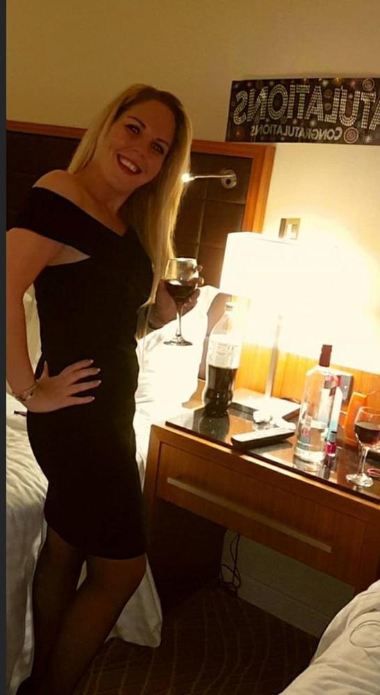 19P Cuckold Chat Girl (LauraAuk35)