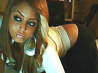17P Hot Teens Partying And Posing 