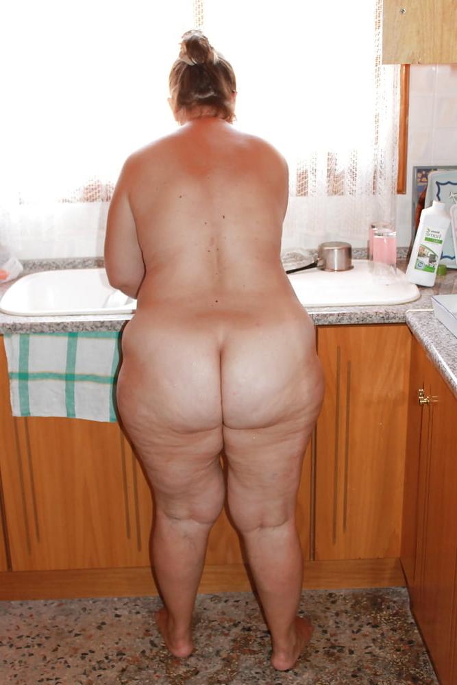 25P sexy mature,curvy and bbw nude 2