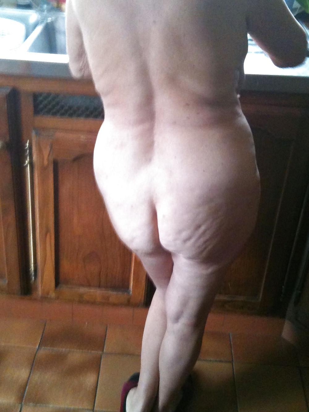8P Older White Gilf