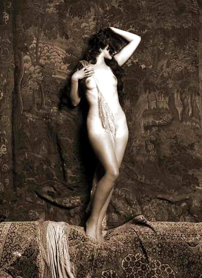 25P Vintage Glamour