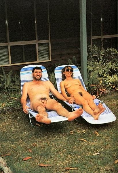 25P Naked Vintage Girls 63