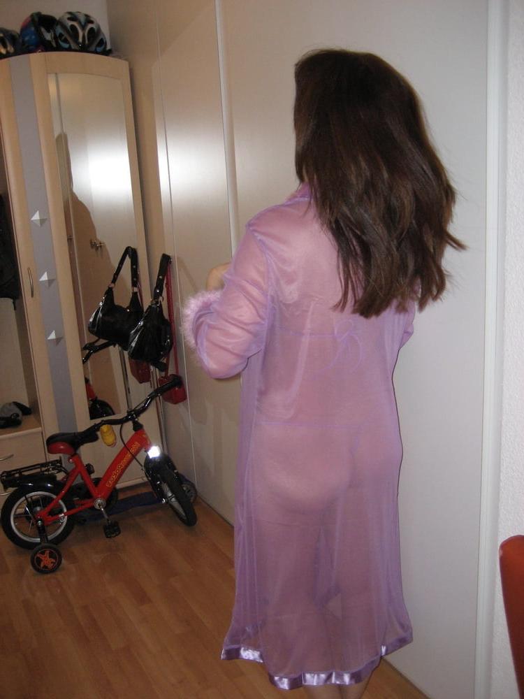 25P Milfs - Posing 65
