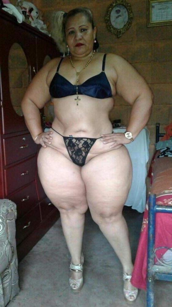 13P Mature BBW  Latina
