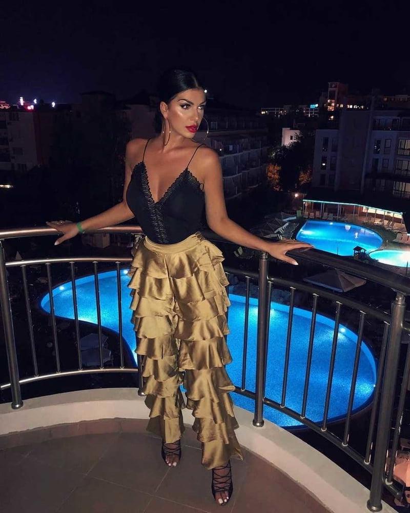25P From MILF to GILF with Matures in between 266