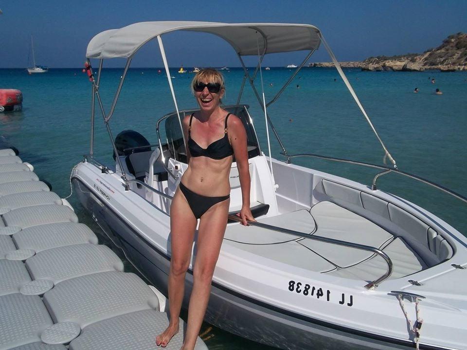25P MILFs