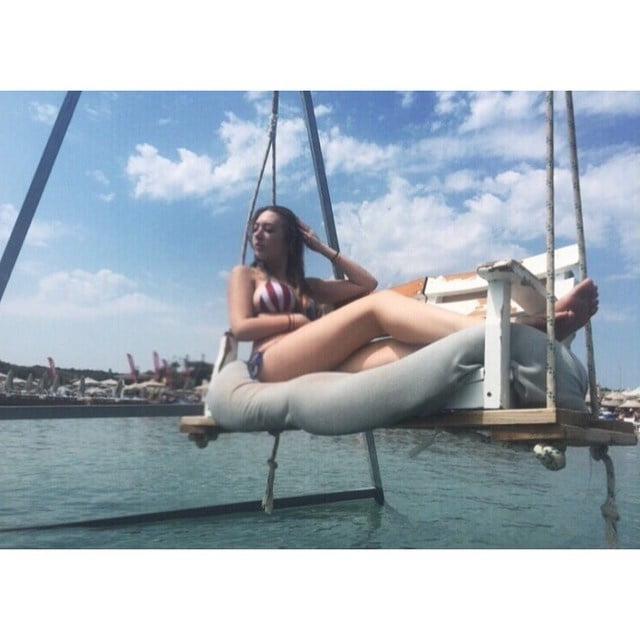 25P Yasmin Erbil Turkish  Sexy Blonde Celebrity Girl