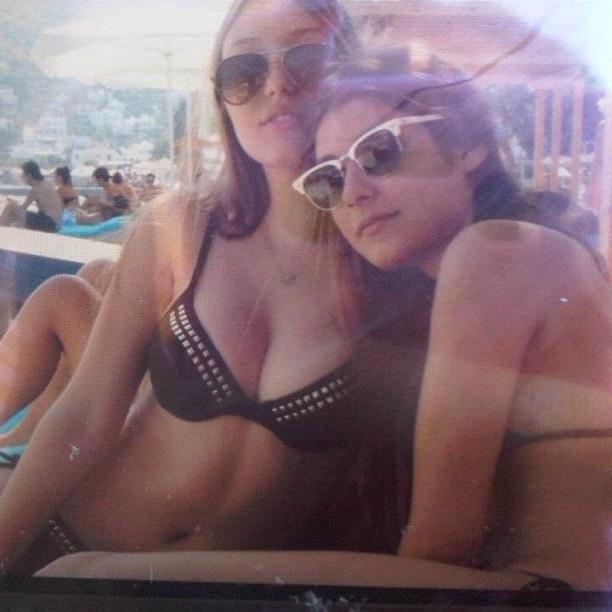 25P Yasmin Erbil Turkish  Sexy Blonde Celebrity Girl