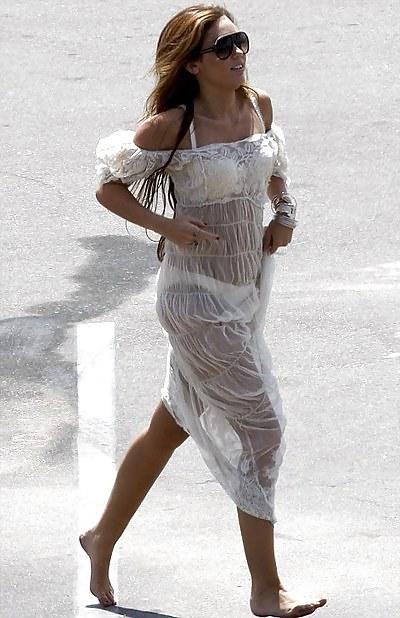 18P Celebrity Panty Flash 1