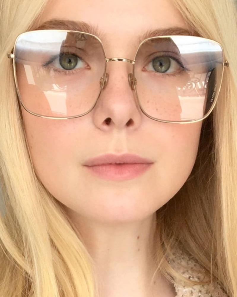 25P Celebrity Hot 250 - #143 Elle Fanning