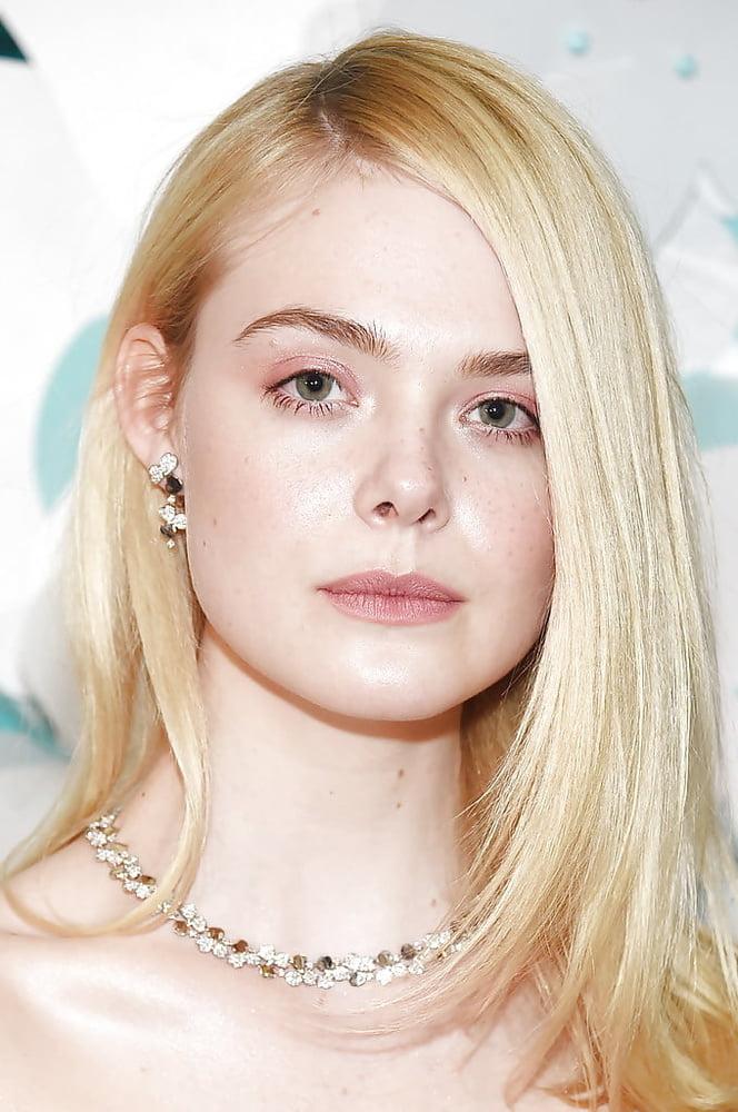25P Celebrity Hot 250 - #143 Elle Fanning