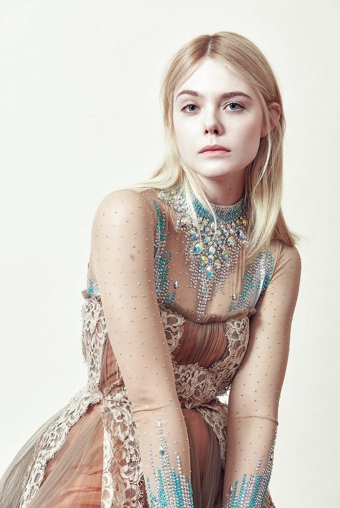 25P Celebrity Hot 250 - #143 Elle Fanning
