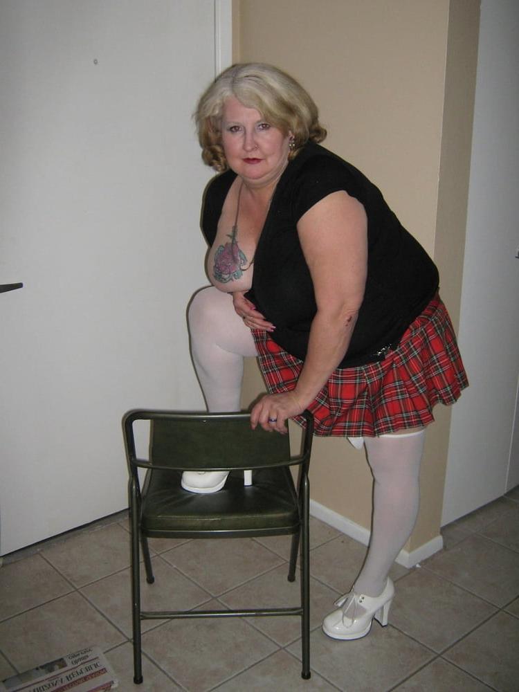 25P She is Mature.. Sexy &amp; Hot  BBW